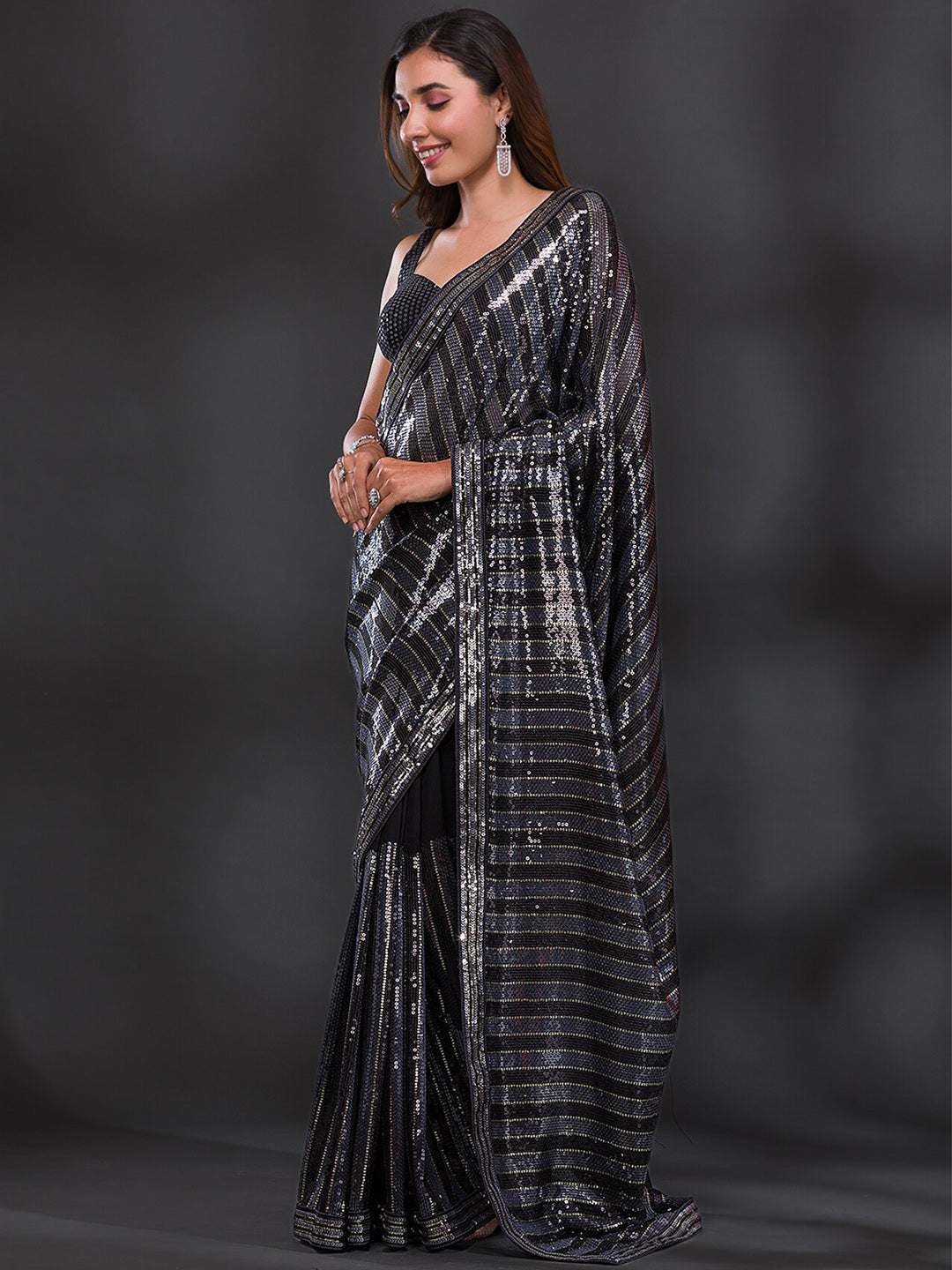 Koskii Embellished Saree - Distacart