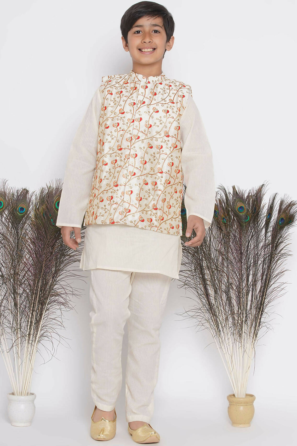 Little Bansi Banarsi Red Tulip Embroidery Jacket with Cotton Kantha kurta and Kantha Pyjama - Cream - Distacart