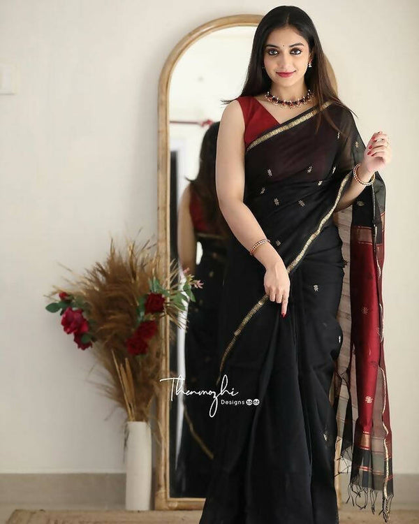 DEIANA'S Beautiful Golden Jari with New Design Soft Cotton Saree - Navy Blue - Distacart