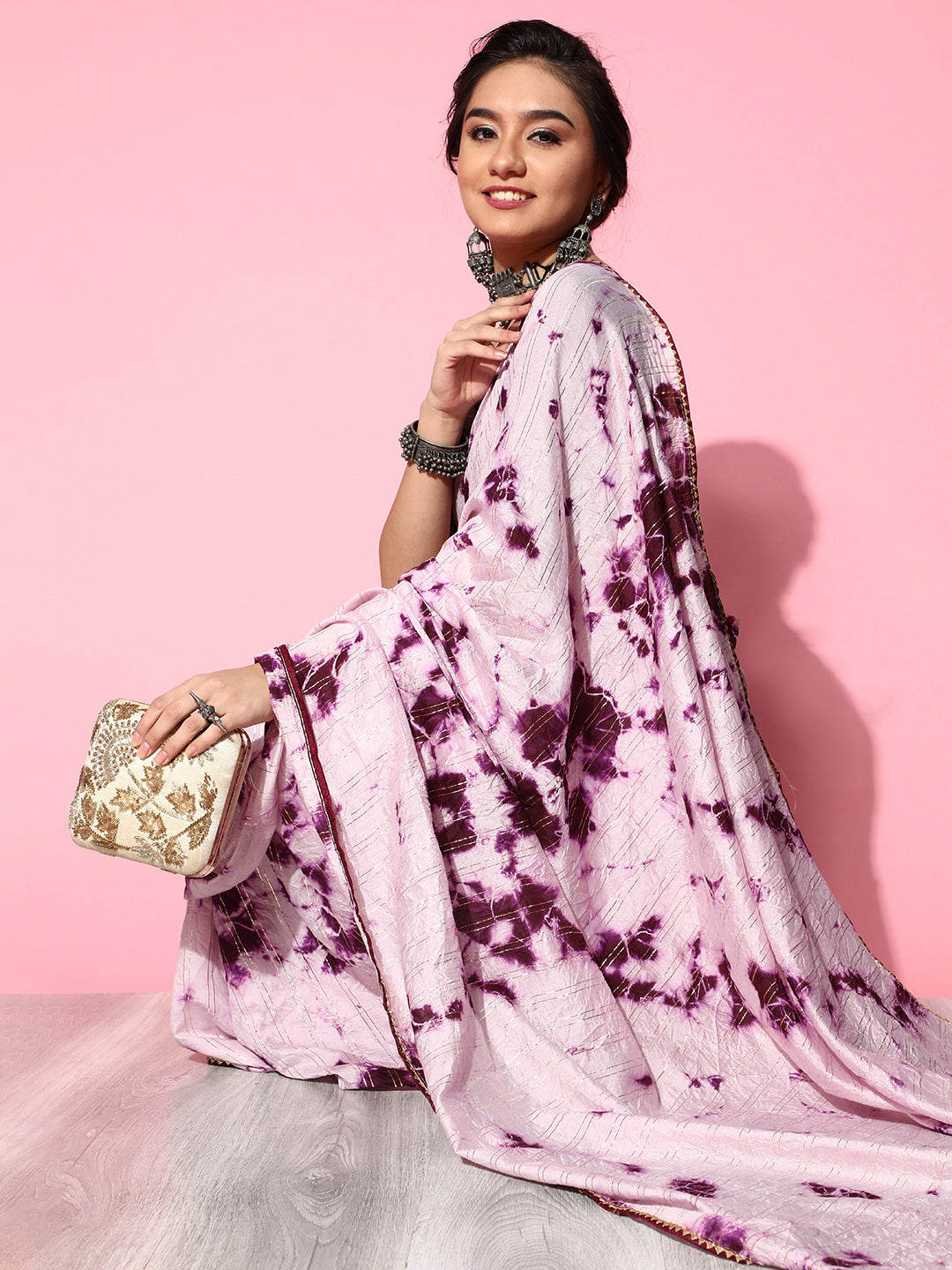 Saree Mall Purple & White Tie and Dye Silk Blend Saree with Unstitched Blouse Piece - Distacart