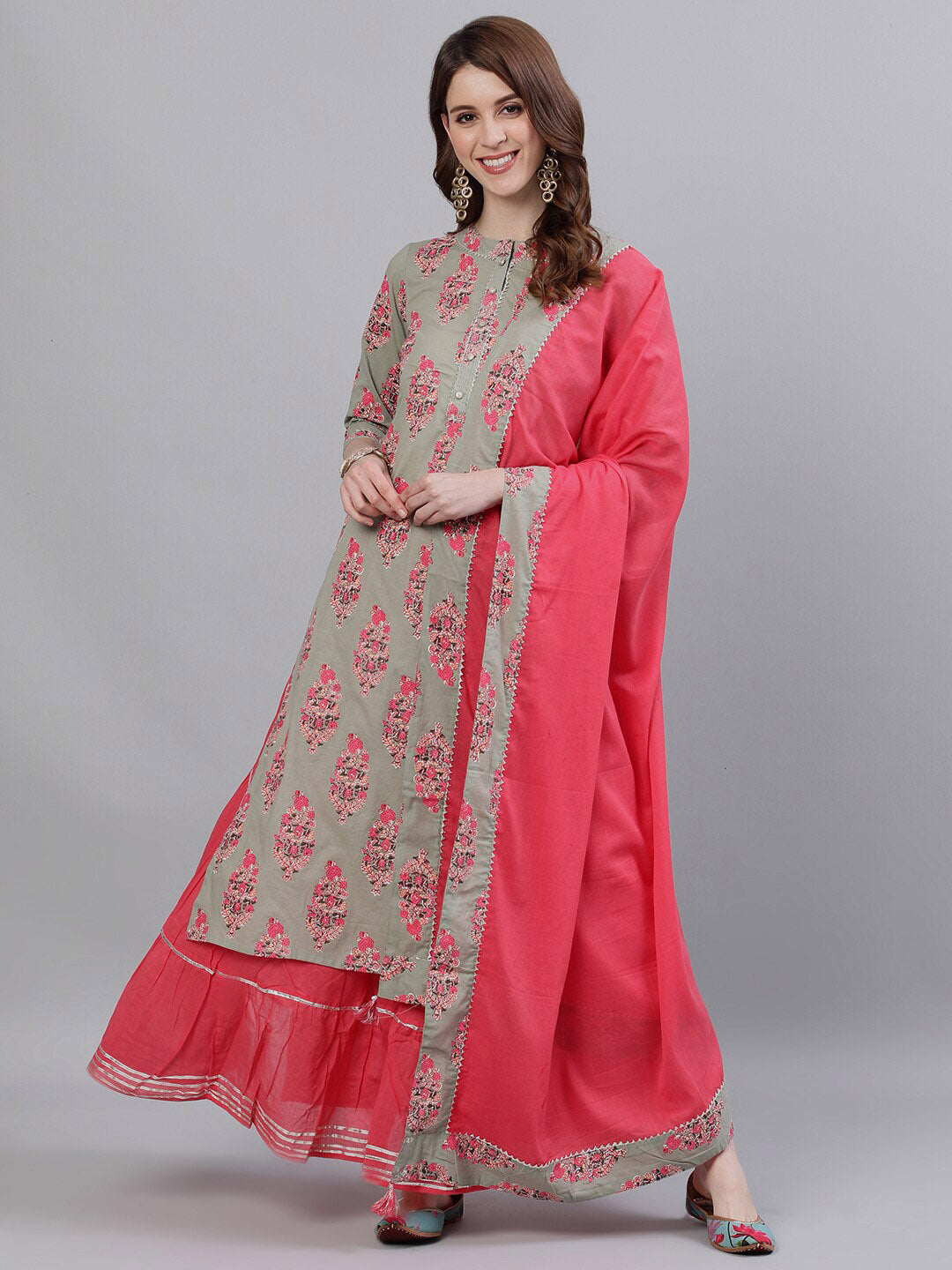 Ishin Women Green & Pink Printed Kurta with Sharara & Dupatta - Distacart