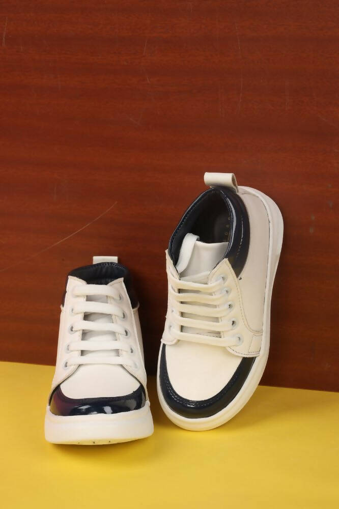 Tiny Bugs For Boys & Girls Mid Top Sneakers - White & Blue - Distacart