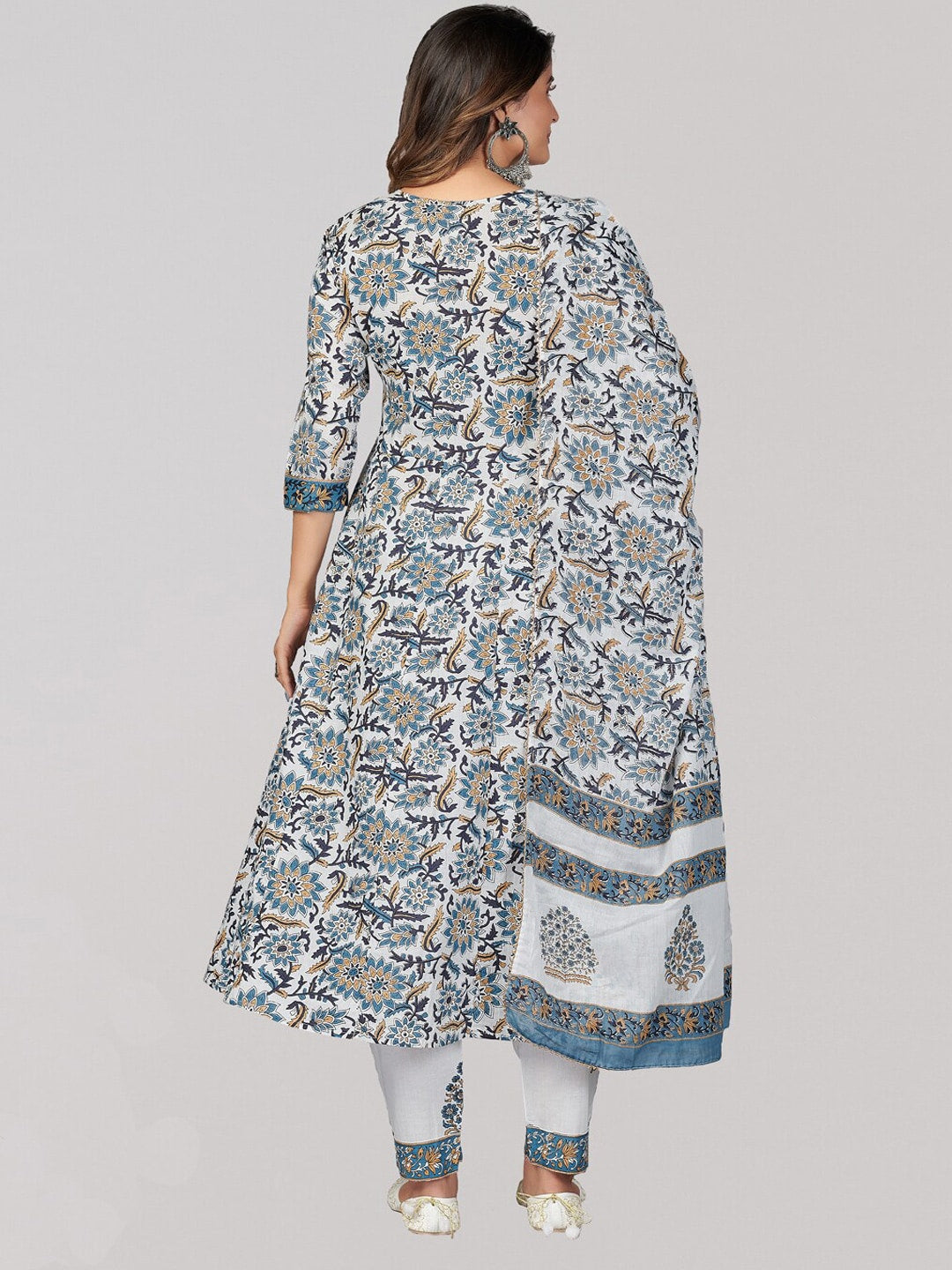 Kalini Floral Printed Sequinned Pure Cotton Kurta with Trousers & Dupatta - Distacart