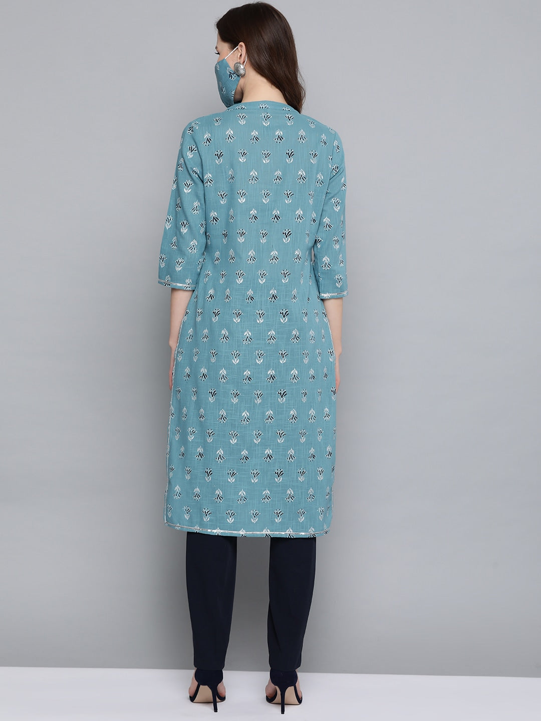HERE&NOW Women Blue White Printed Straight Kurta - Distacart