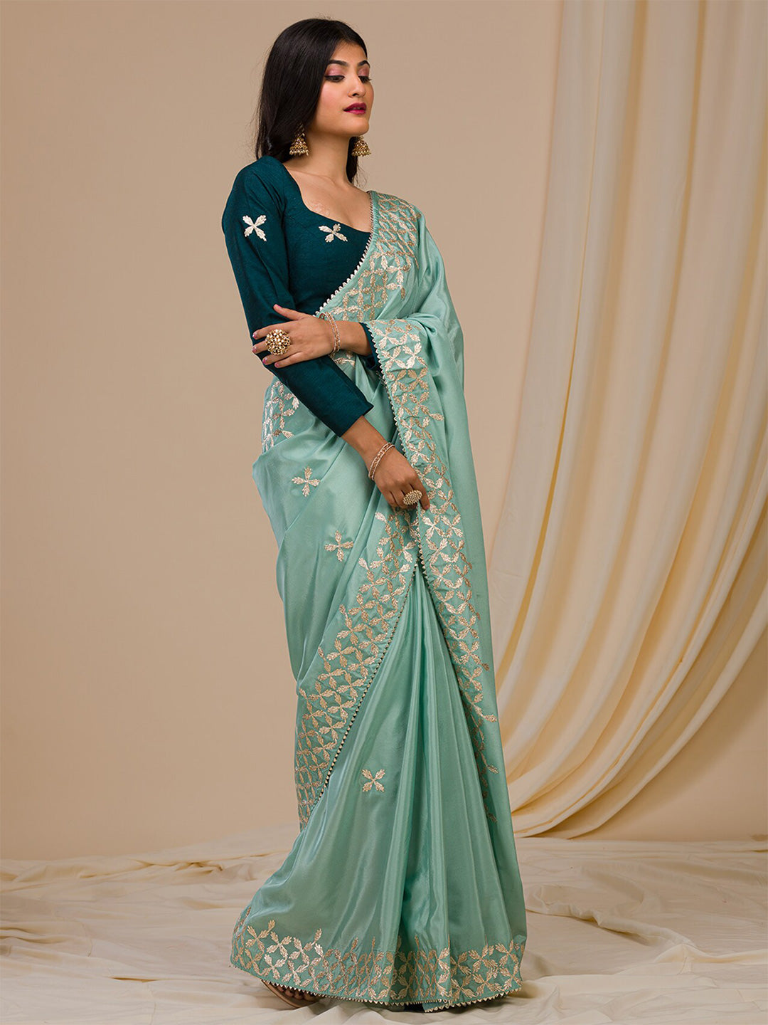 Koskii Embroidered Border Saree - Distacart