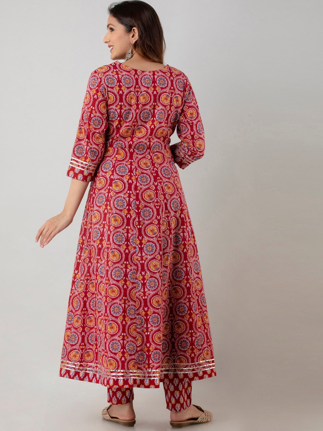 Kalini Women Maroon Floral Printed Pure Cotton Kurta with Trousers - Distacart