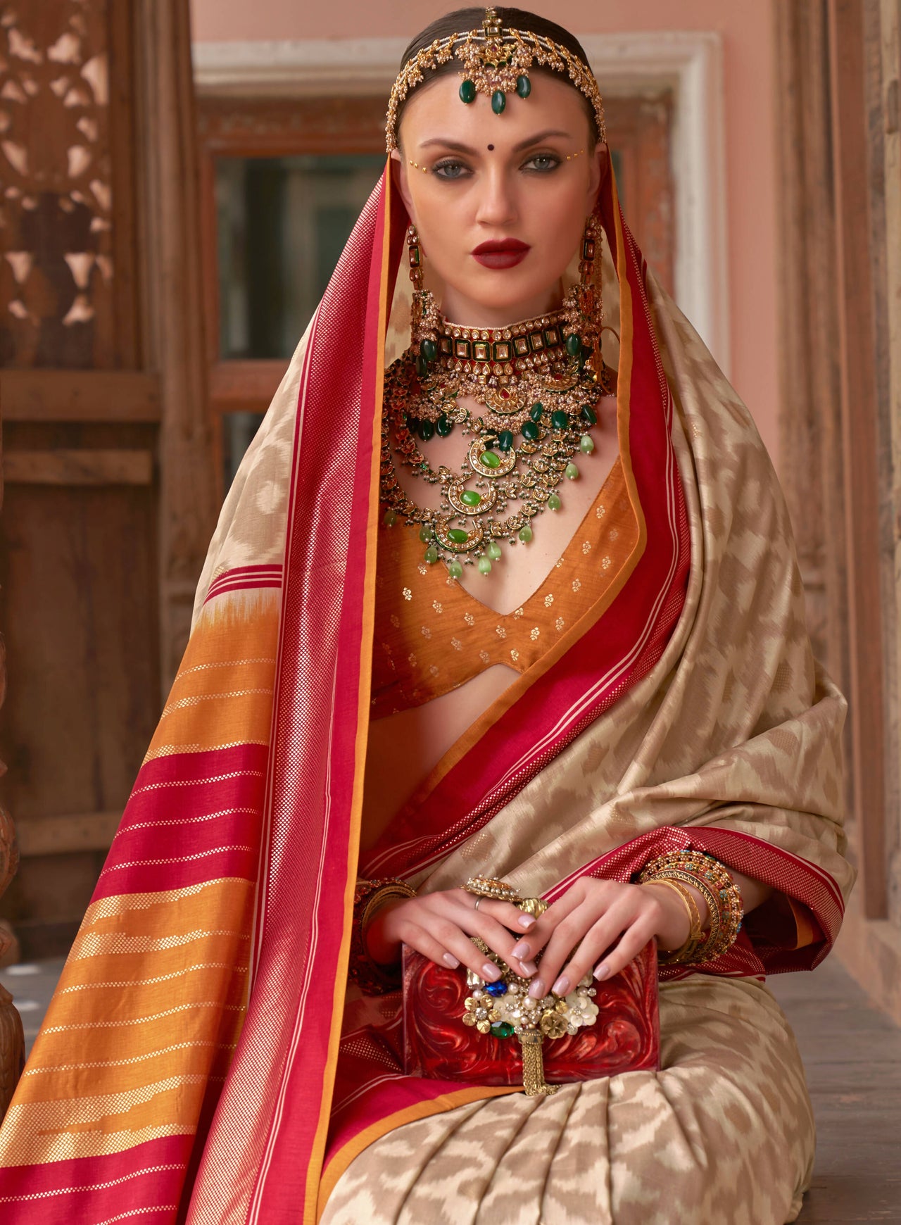 Cream Silk Abstract Printed Saree With Unstitched Blouse Piece - Aanchal - Distacart