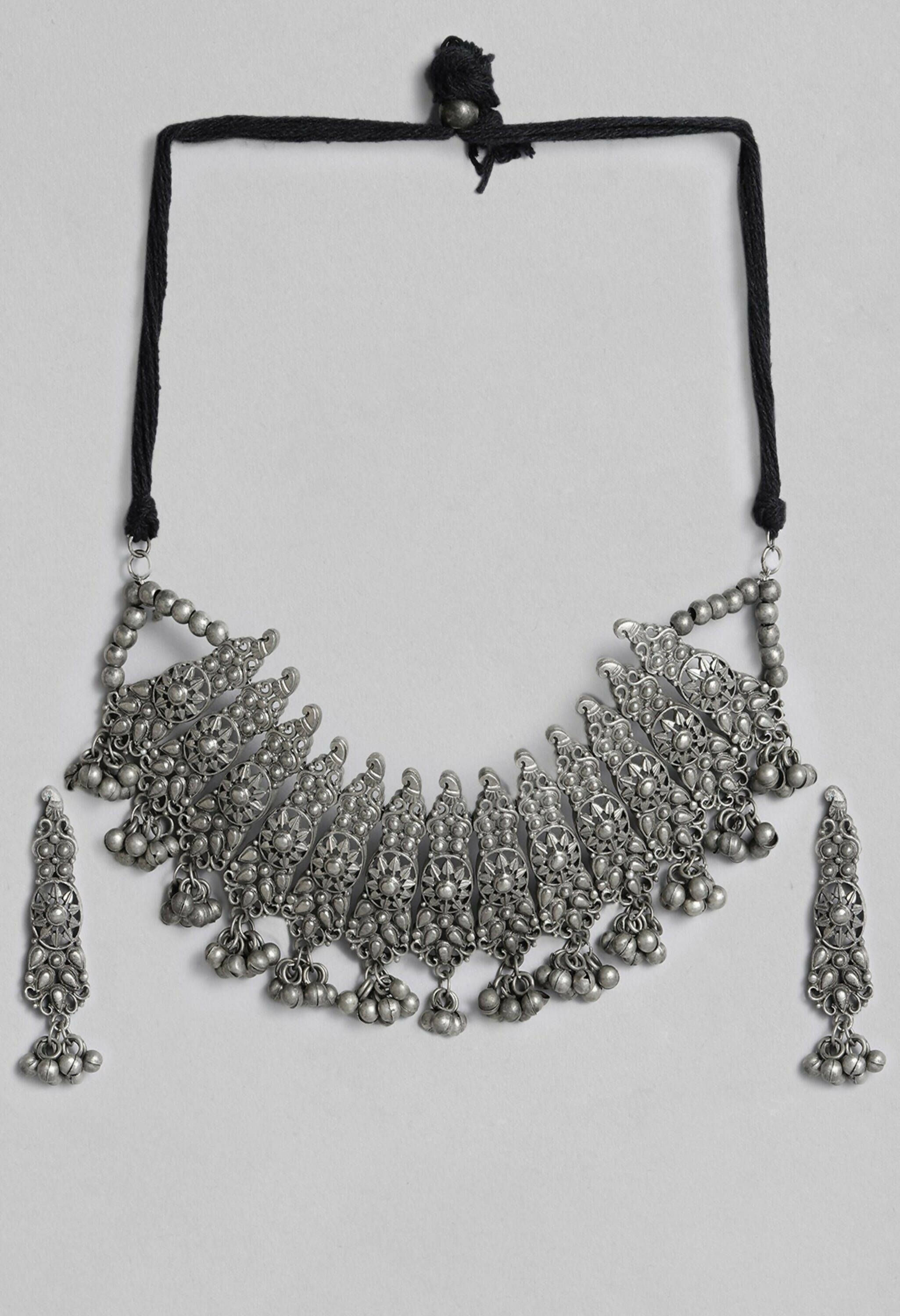 Mominos Fashion Johar Kamal Oxidised Silver-Plated Brass Finish Temple Jewellery with Earrings For Women - Distacart