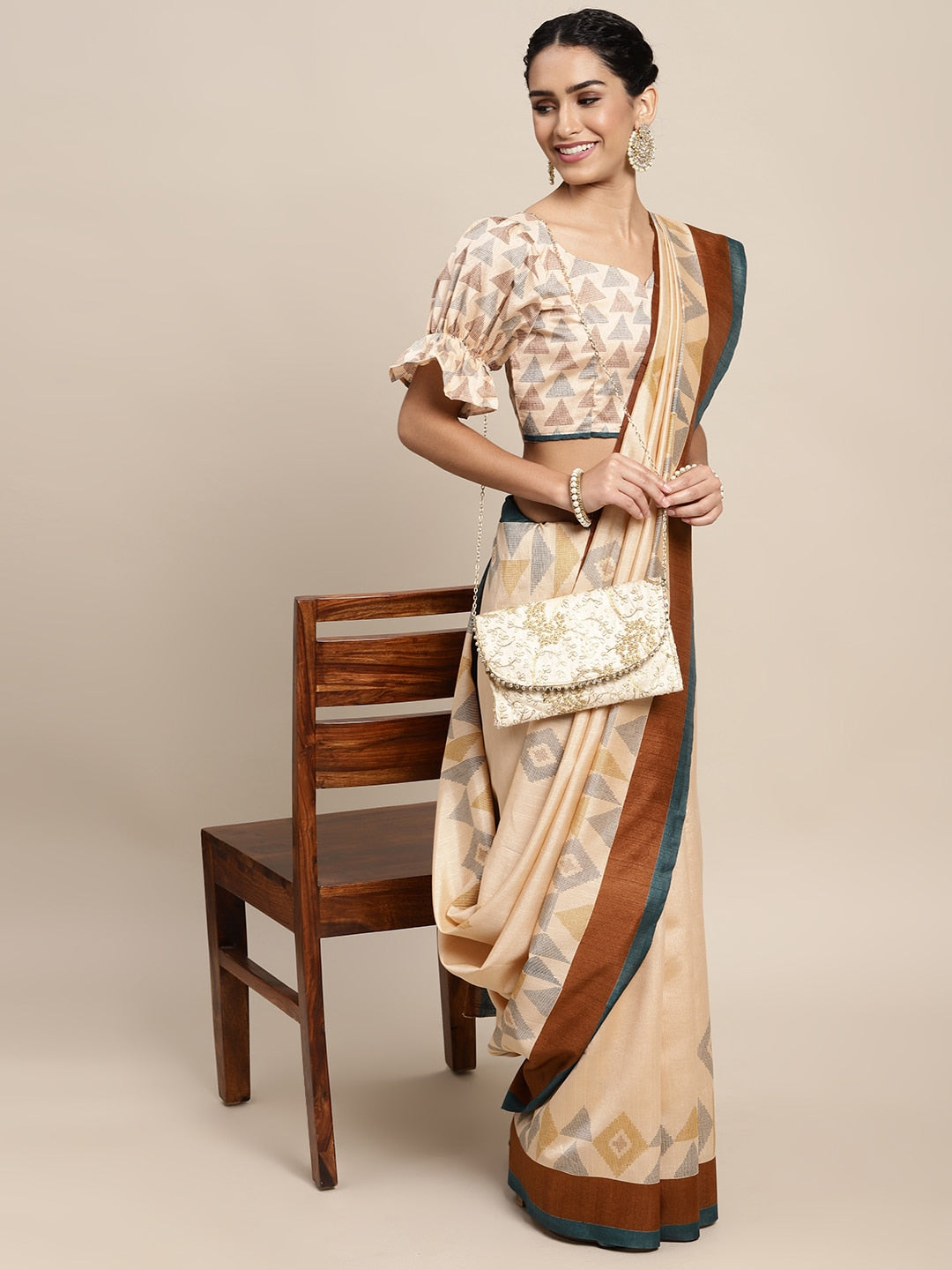 Saree Mall Beige & Brown Geometric Printed Taant Sarees - Distacart