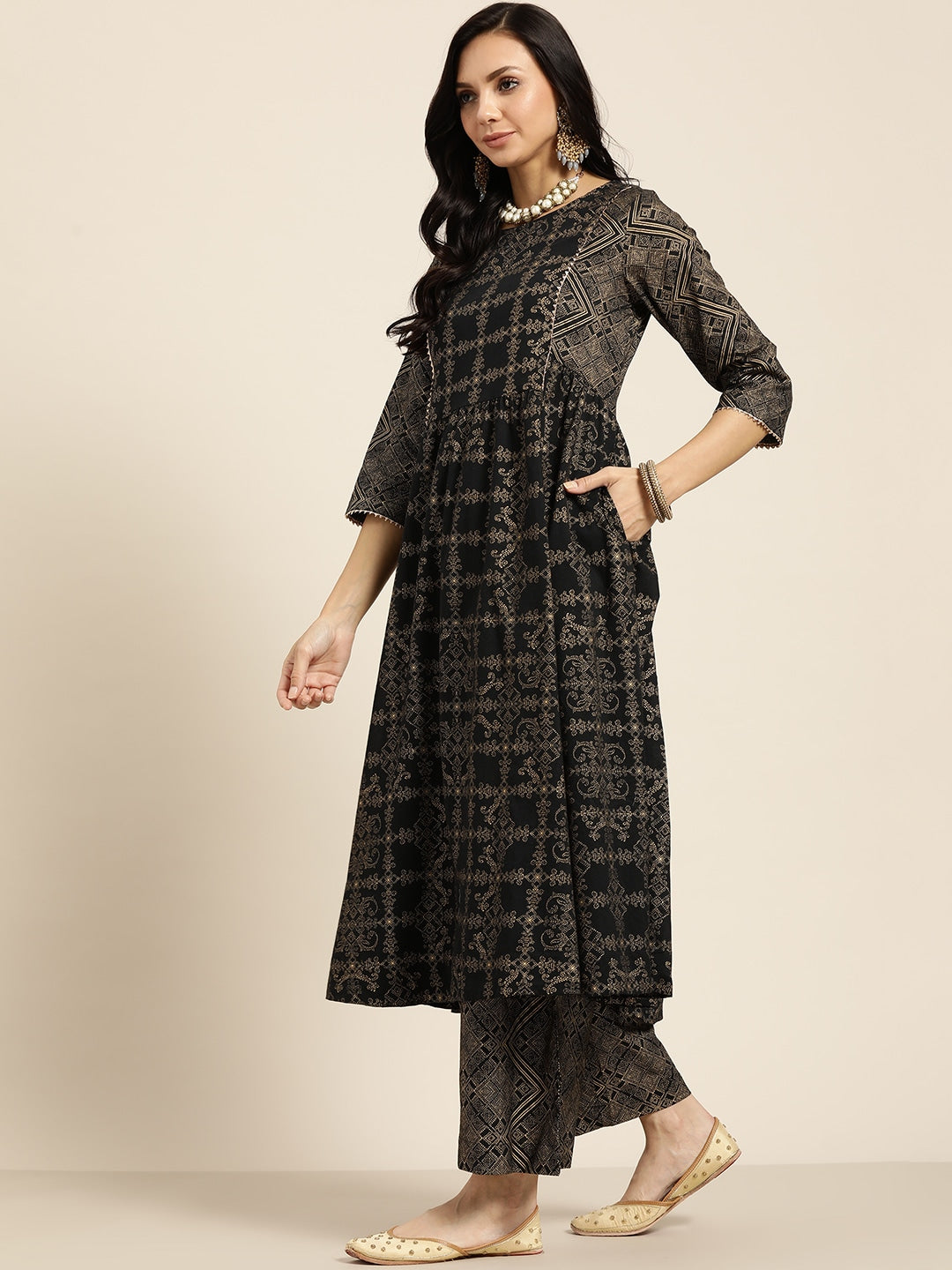 Sangria Women Black & Golden Ethnic Motifs Printed Pure Cotton Kurta with Palazzos - Distacart