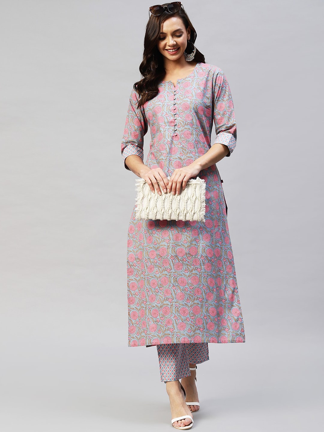 Kalini Women Grey Floral Printed Kurta with Trousers - Distacart