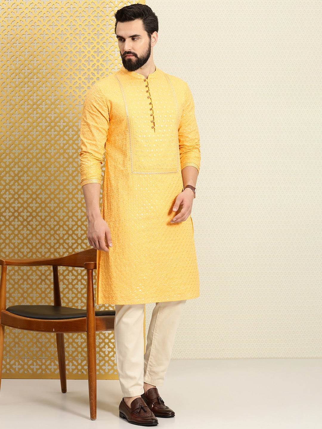 House of Pataudi Jashn Sequinned Embroidered Straight Kurta - Distacart