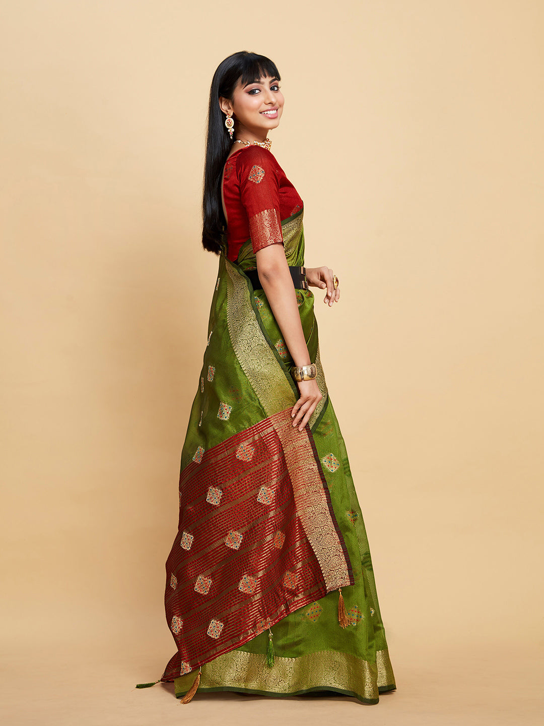 Sangria Green Ethnic Motifs Woven Design Zari Organza Saree - Distacart