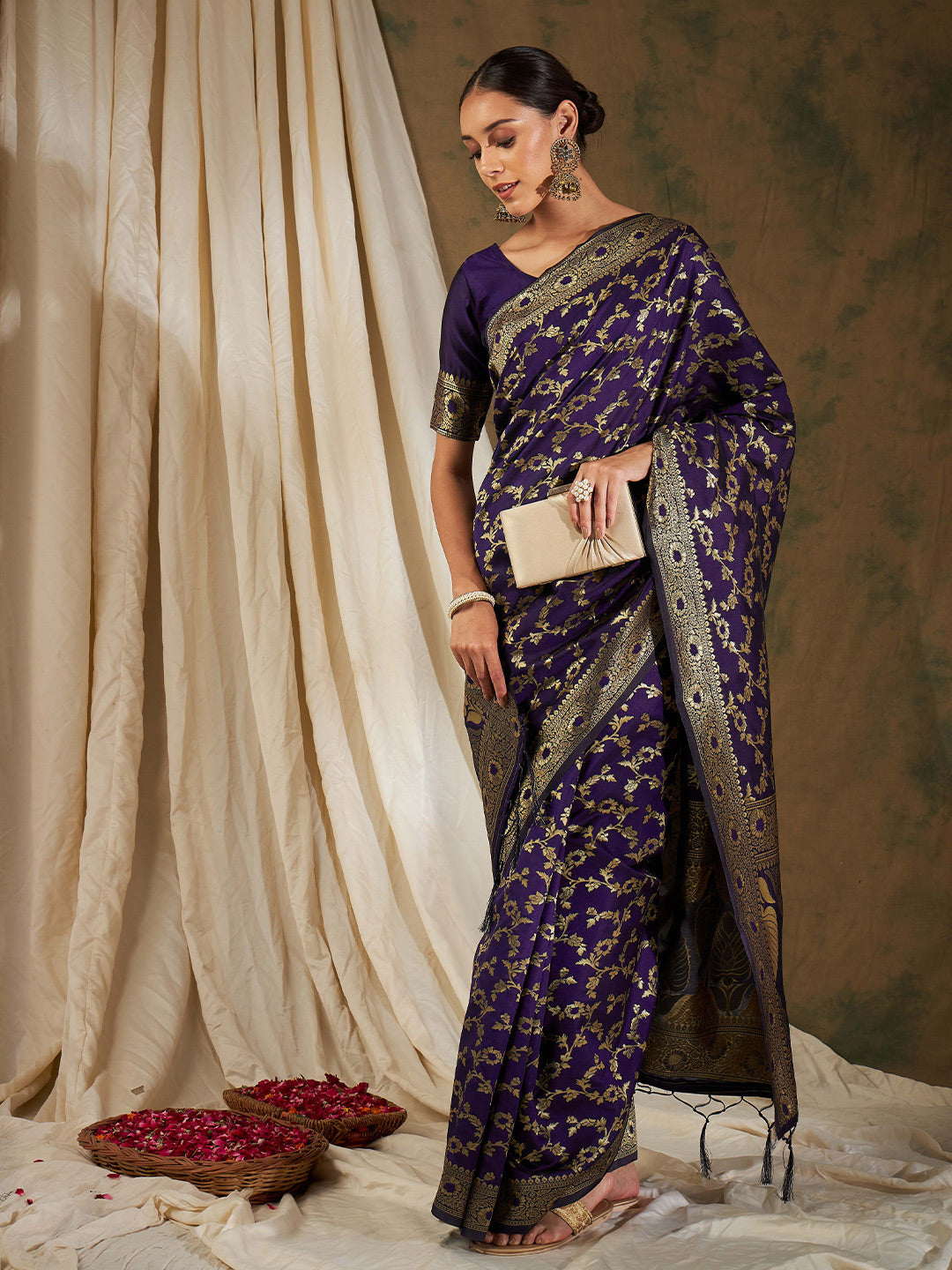 Sangria Woven Design Zari Kanjeevaram Saree - Distacart