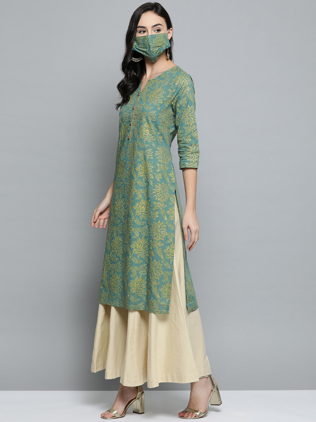 HERE&NOW Women Green & Golden Printed Straight Kurta - Distacart