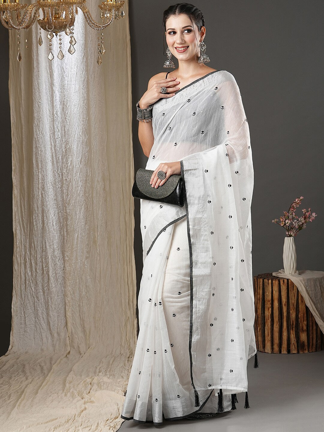 Anouk White & Black Floral Printed Zari Silk Cotton Saree - Distacart