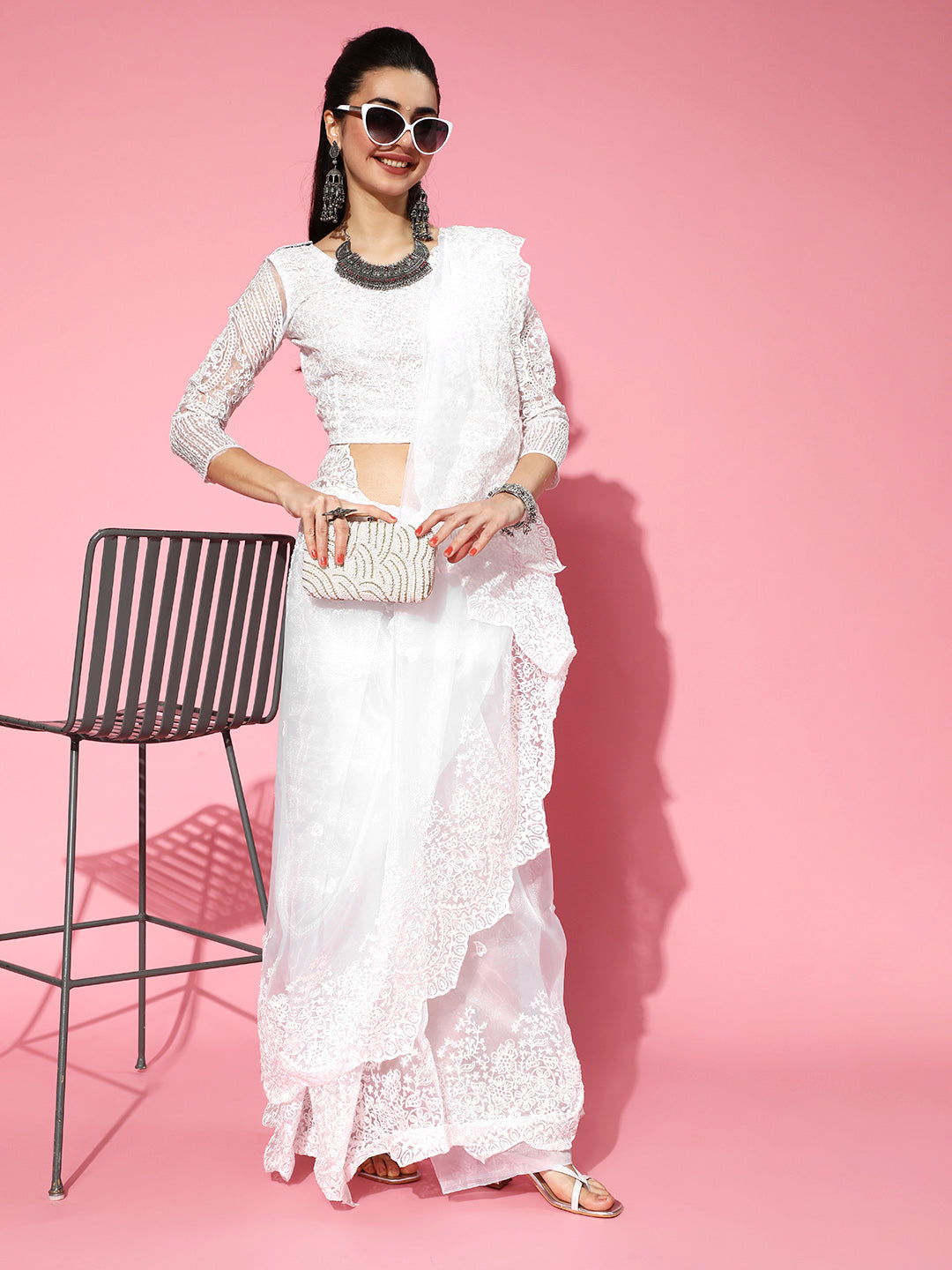 Mitera Ethnic Motifs Saree with Embroidered Border - Distacart