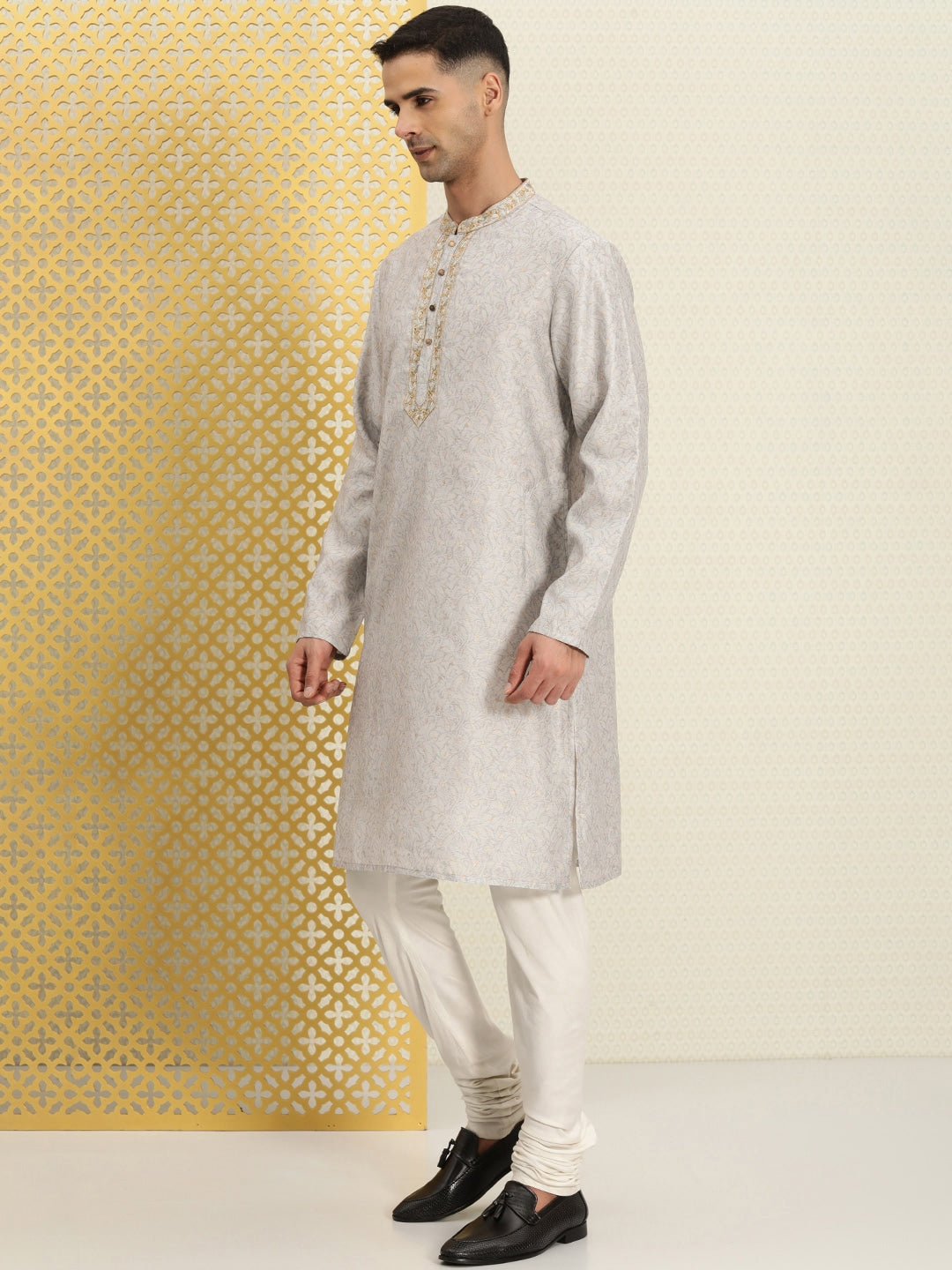 House of Pataudi Men Floral Printed Mandarin Collar Jashn Kurta - Distacart