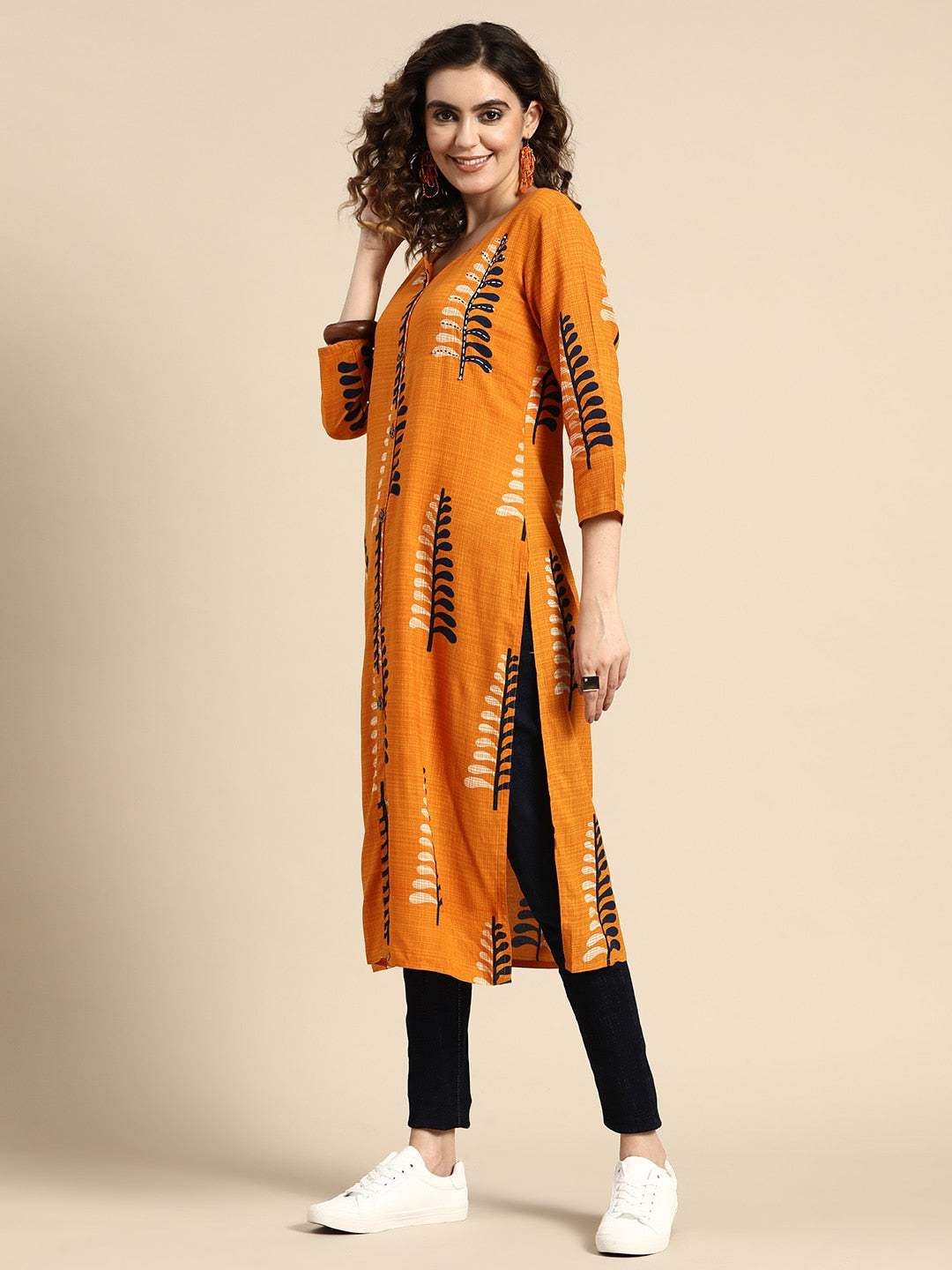 Sangria Women Floral Printed Kurta - Distacart