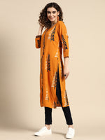Thumbnail for Sangria Women Floral Printed Kurta - Distacart