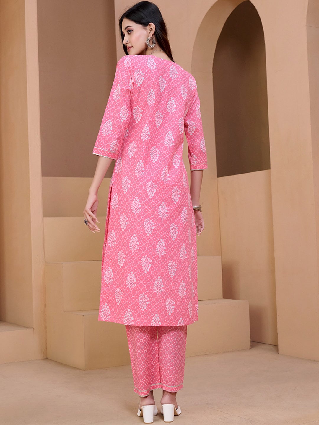 Sangria Pink & White Ethnic Motifs Printed Pure Cotton Kurta With Trousers & Dupatta - Distacart
