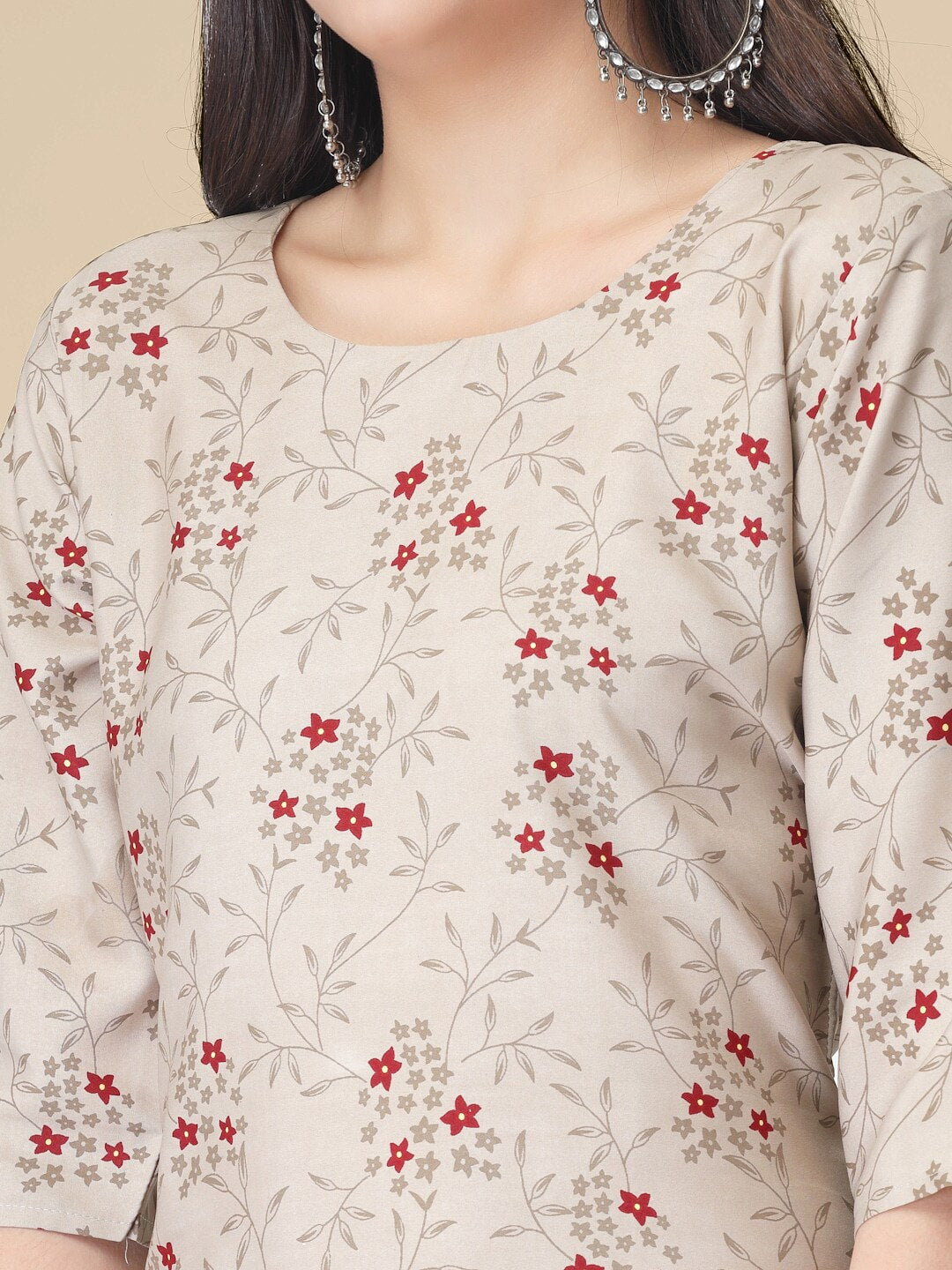 Kalini Floral Printed Round Neck Kurta with Trousers - Distacart