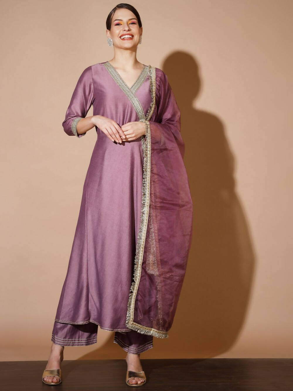 Myshka Women Mauve Solid Kurta & Palazzos With Dupatta - Distacart
