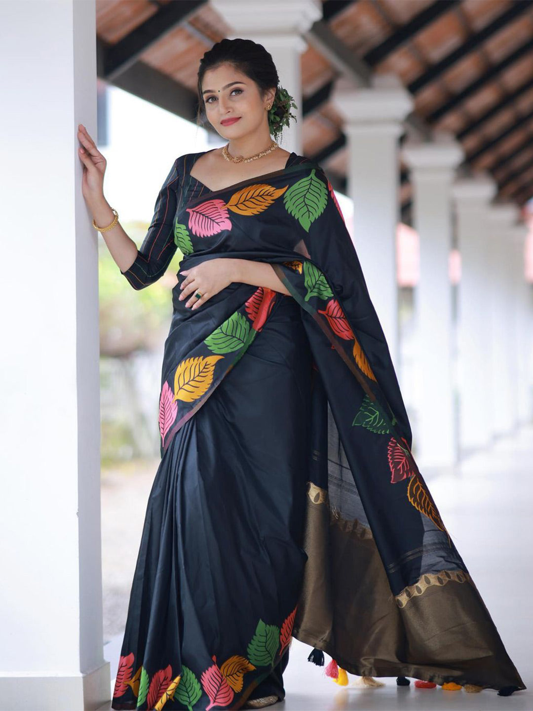 Kalini Floral Printed Saree - Distacart