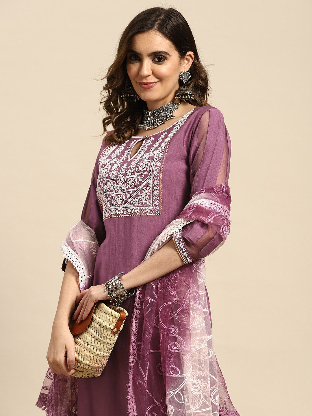 Sangria Women Embroidered Regular Thread Work Kurta with Trousers & With Dupatta - Distacart