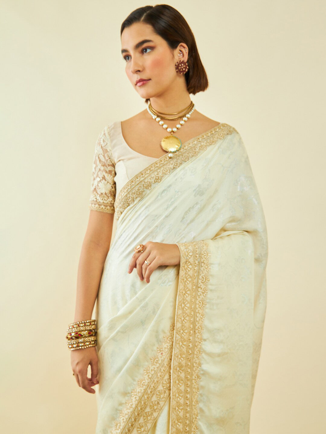 Soch Floral Printed & Embroidered Saree - Distacart