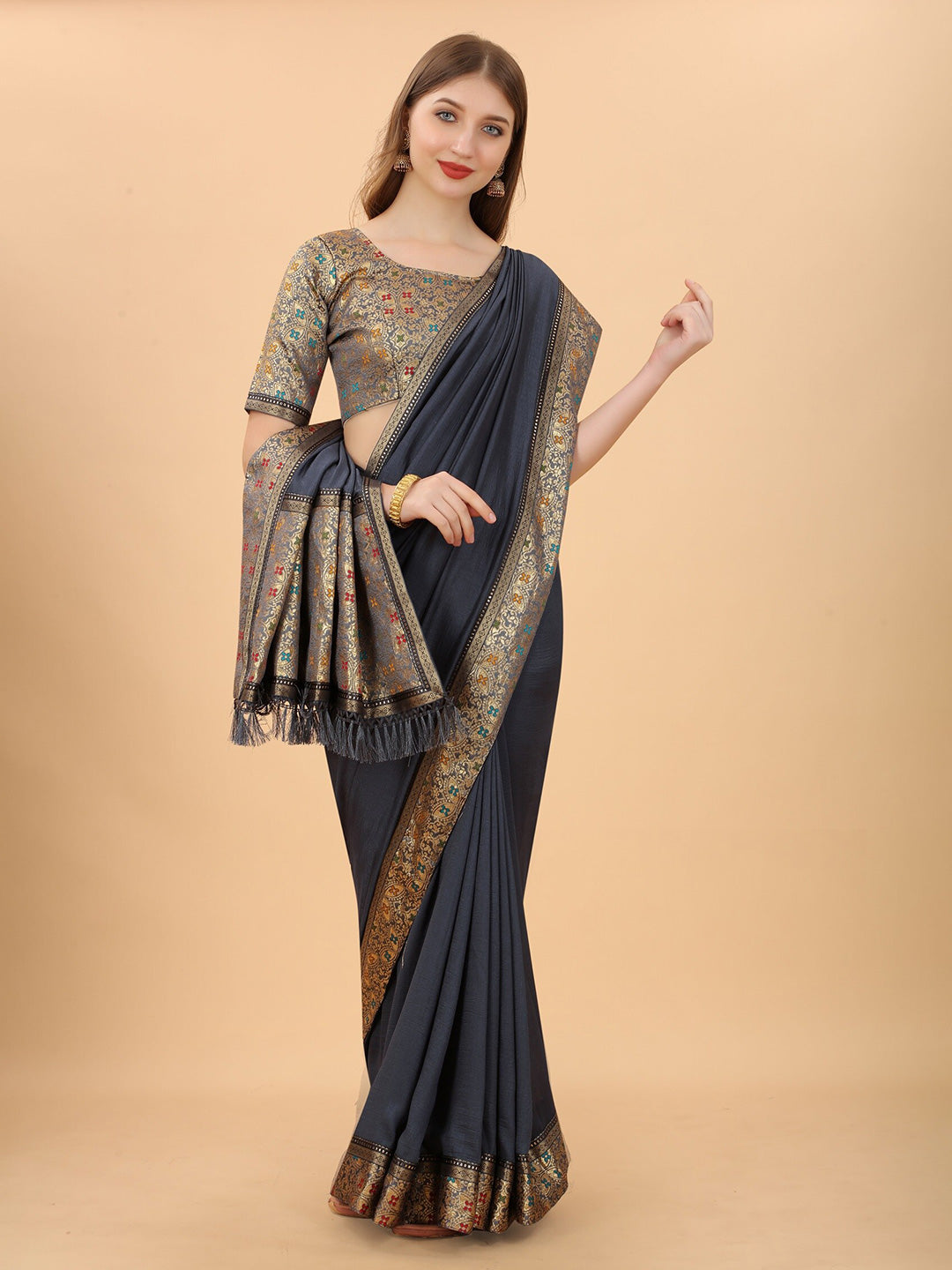 Kalini Women Grey & Gold-Toned Pure Silk Saree - Distacart