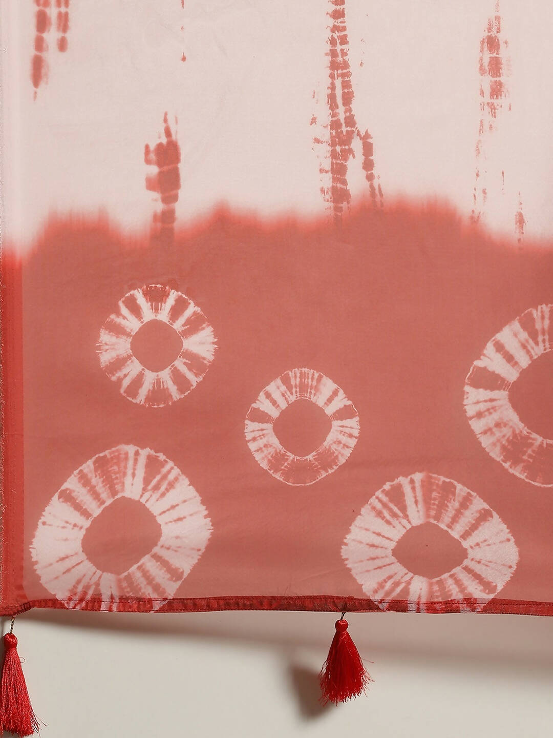 Red Organza Printed Saree With Blouse Piece - Nivaa - Distacart
