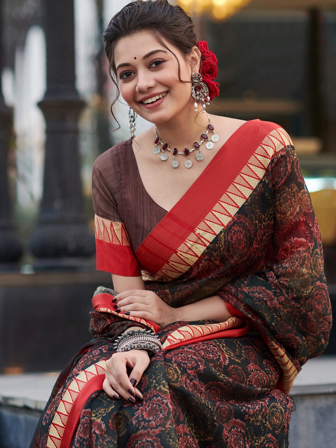 Saree Mall Floral Printed Linen Blend Block Print Sarees - Distacart