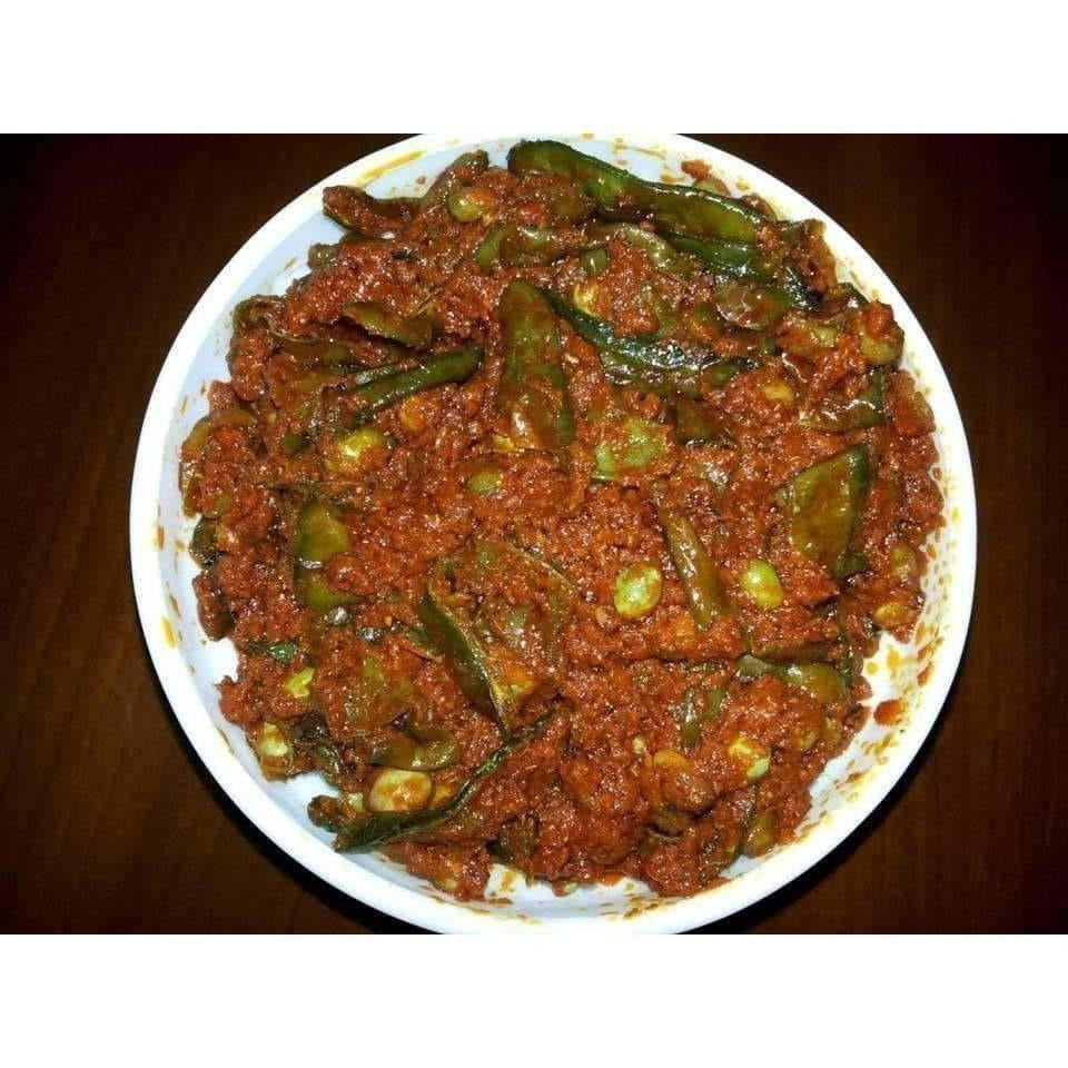 Beans Pickle / Sem Ka Aachar / Chikkudukaaya Pickle