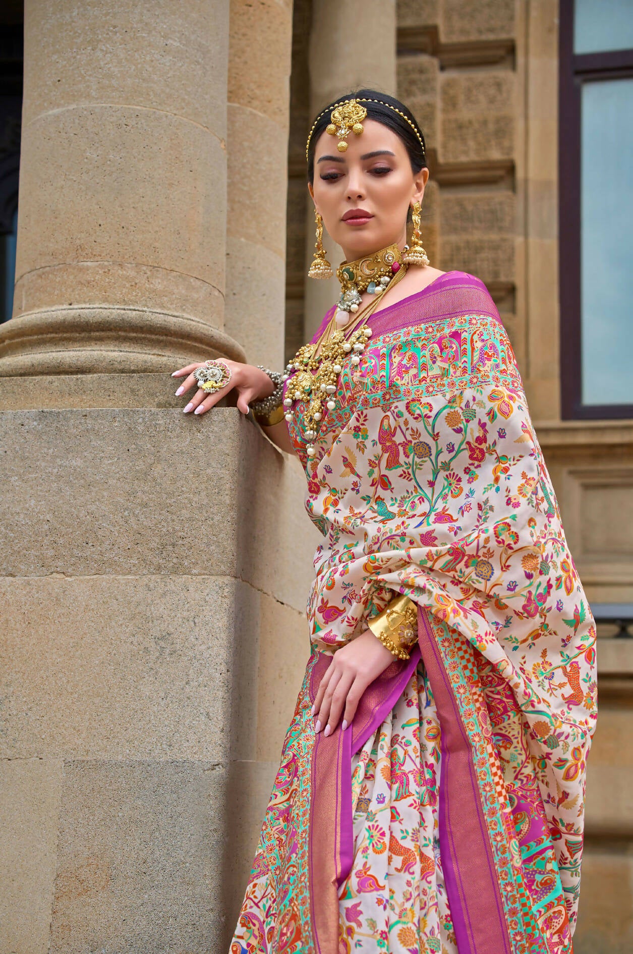Contessa Pink& White Superior V.P.Silk Woven Printed Patola Silk Saree - Rewaa Milano - Distacart