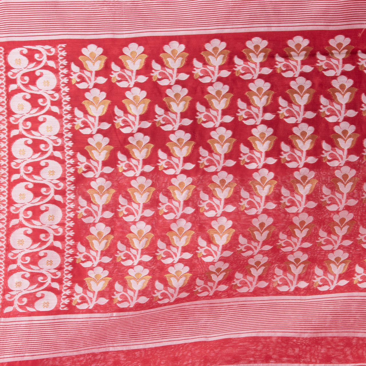 Desh Bidesh Woven Jamdani Pure Cotton Saree (Red) - Distacart