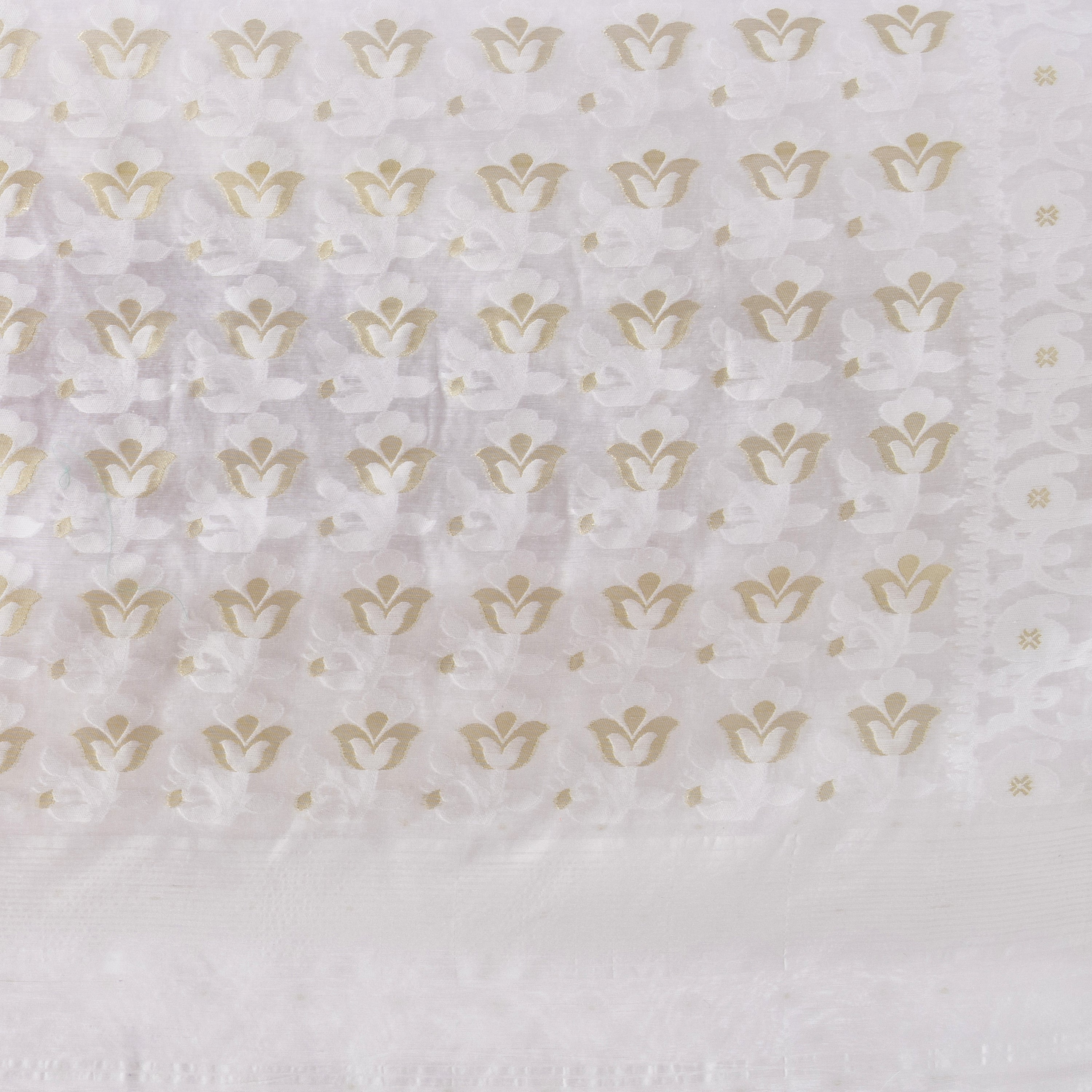 Desh Bidesh Woven Jamdani Pure Cotton Saree (White) - Distacart