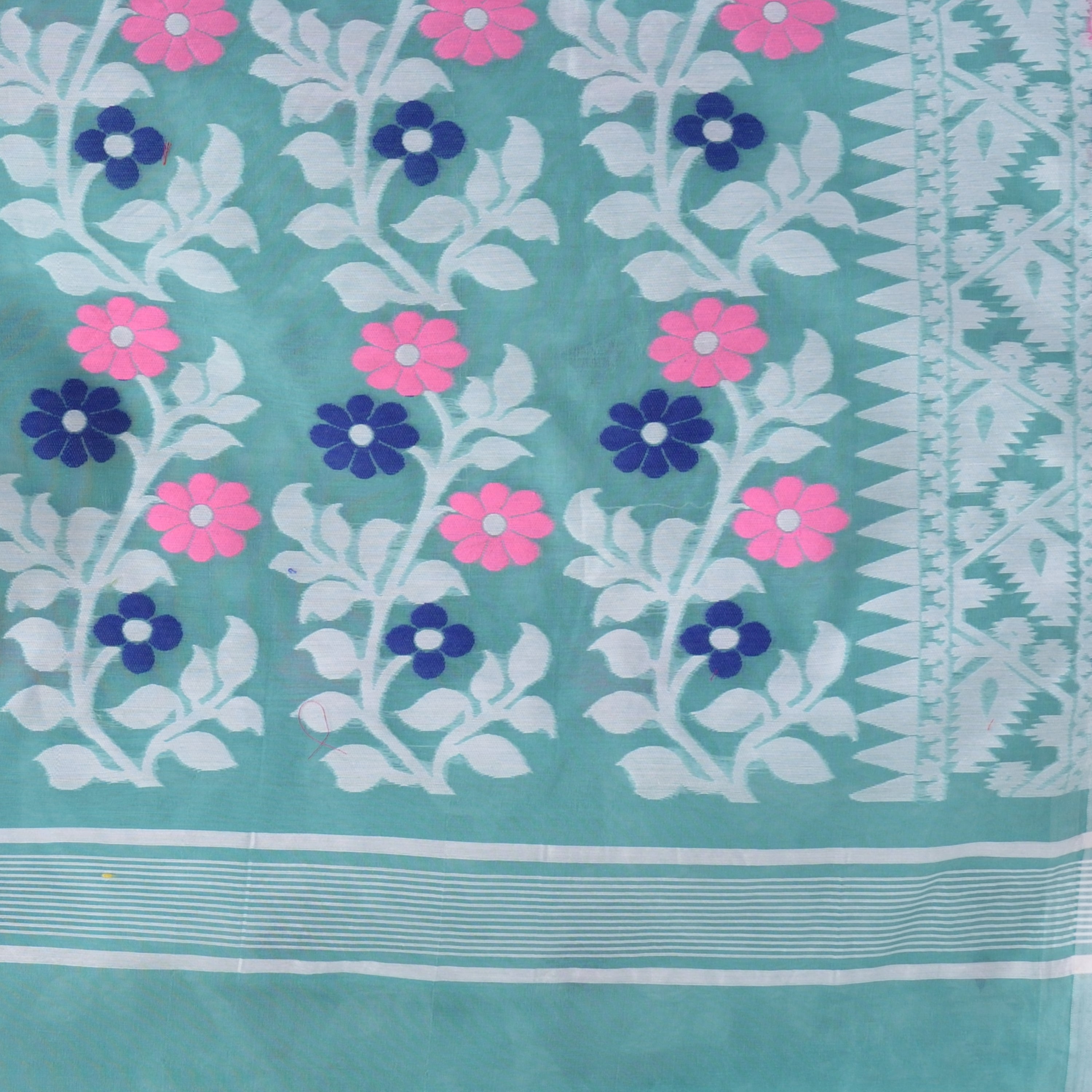 Desh Bidesh Woven Handloom Pure Cotton Saree (Light Blue) - Distacart