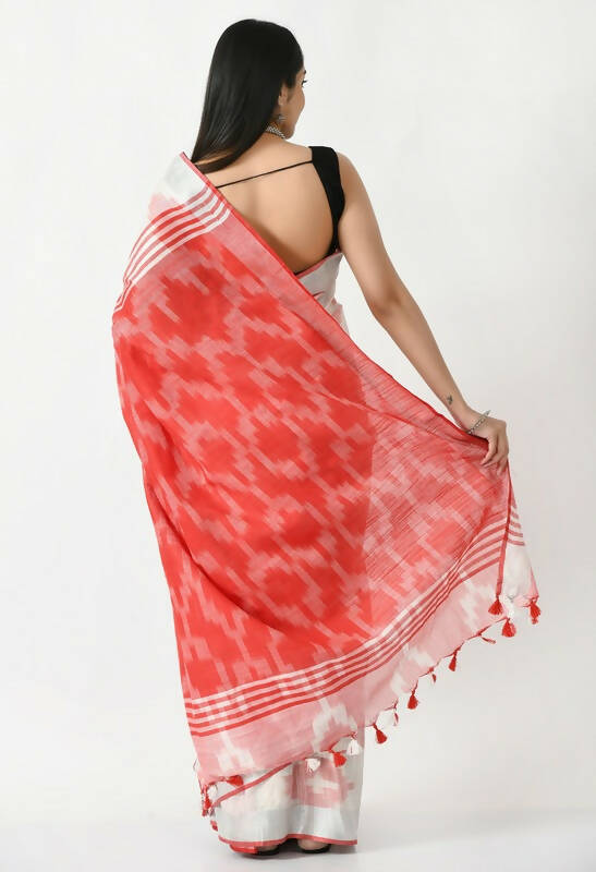 Mominos Fashion Moeza White & Red Bhagalpuri Handloom Ikat Pure Cotton Saree with unstitched Blouse piece - Distacart