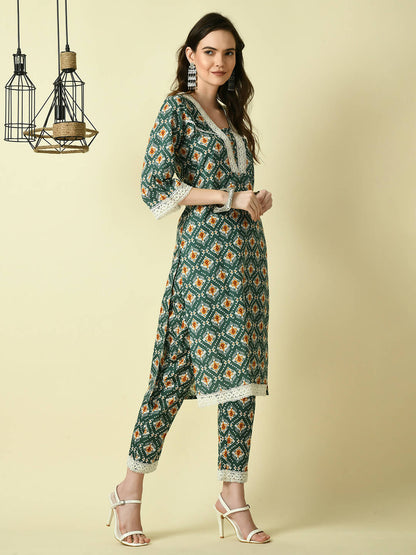 Myshka Women's Green Straight Kurta & Trousers - Distacart