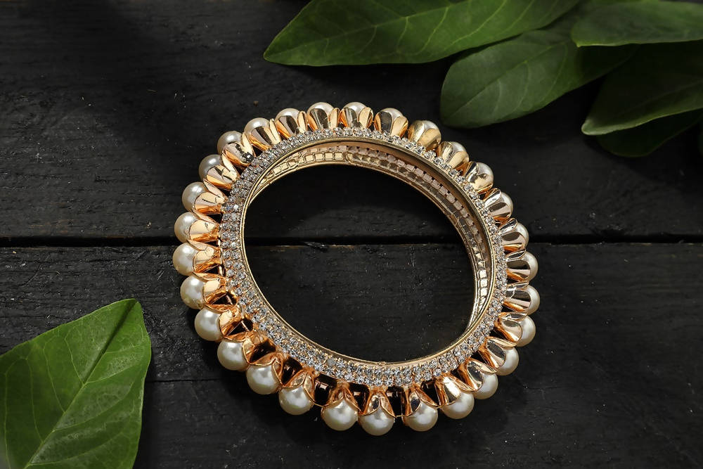 Mominos Fashion Kamal Johar AD Golden Off White Bangles Set