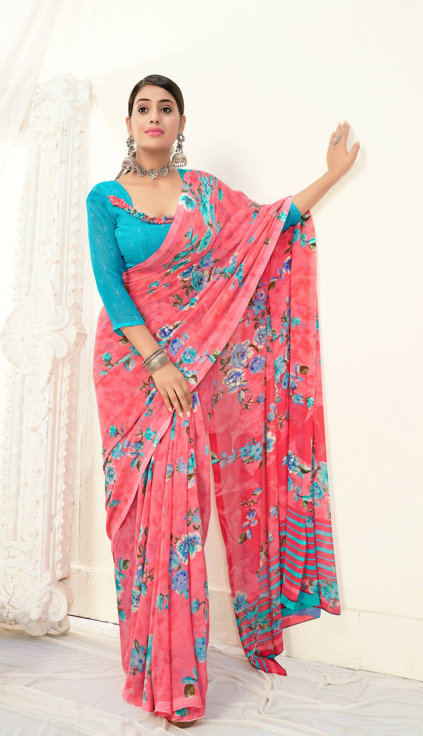 Light Pink Georgette Floral Printed Saree With Unstitched Blouse Piece - Jyoti - Distacart