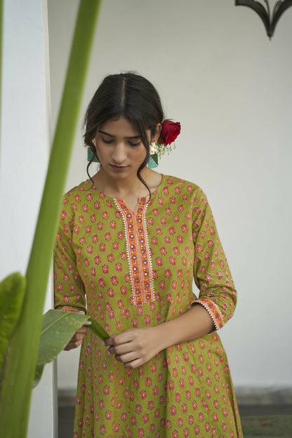 Green Cotton Floral Printed A line Kurta - Prasuti - Distacart