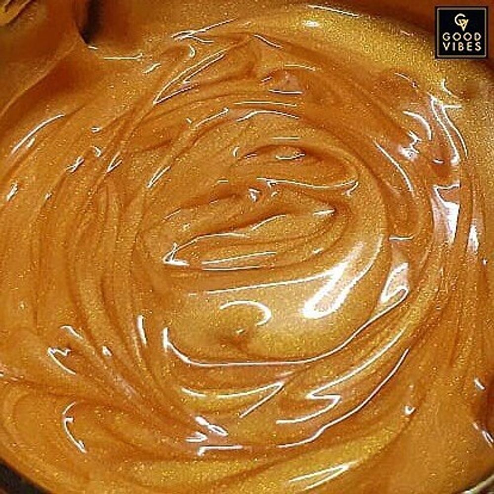 Good Vibes Gold Brightening Gel Scrub