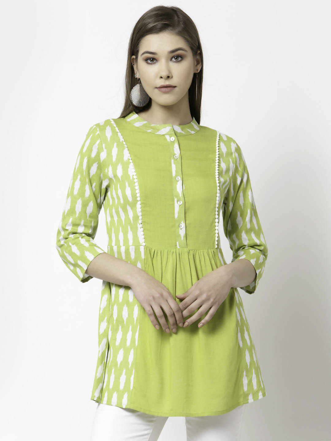 Myshka Women Green Pure Cotton Printed 3/4 Sleeve Round Casual Tunic