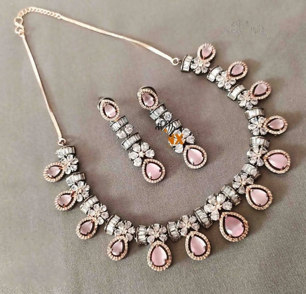 Khavi Arts Designer Set with Rose Antique Polish-Light Pink - Distacart