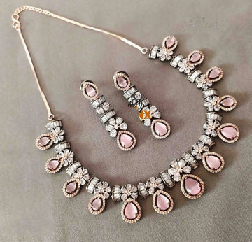 Khavi Arts Designer Set with Rose Antique Polish-Light Pink - Distacart