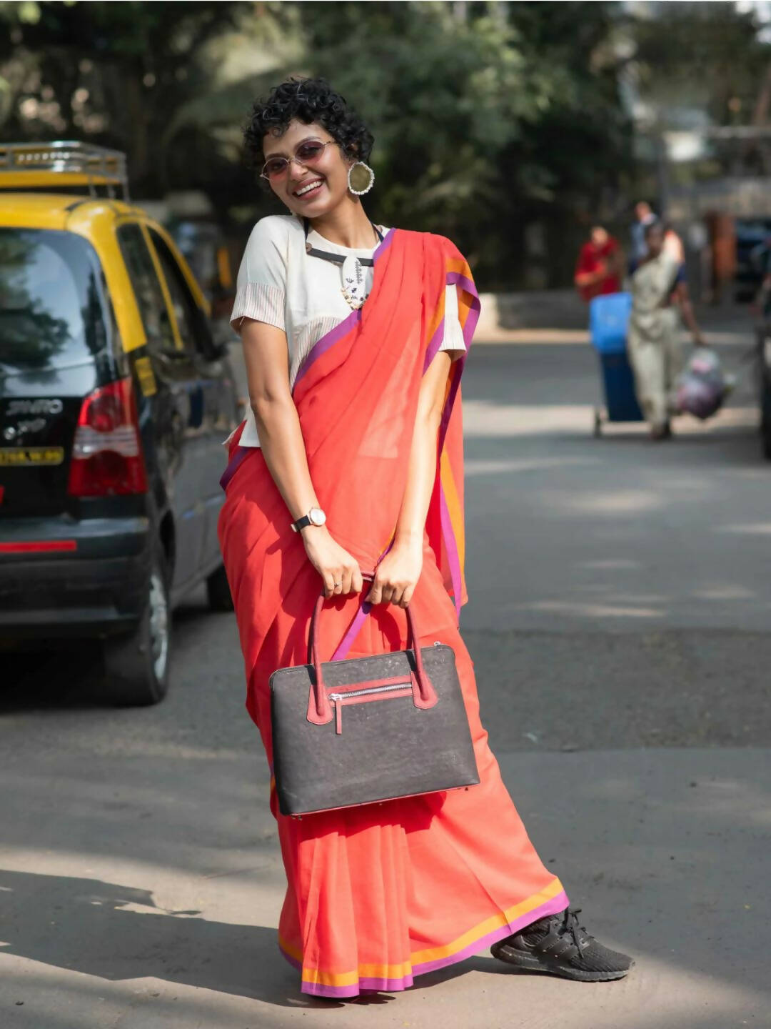 Suta Red Solid Mul Cotton Saree - Distacart