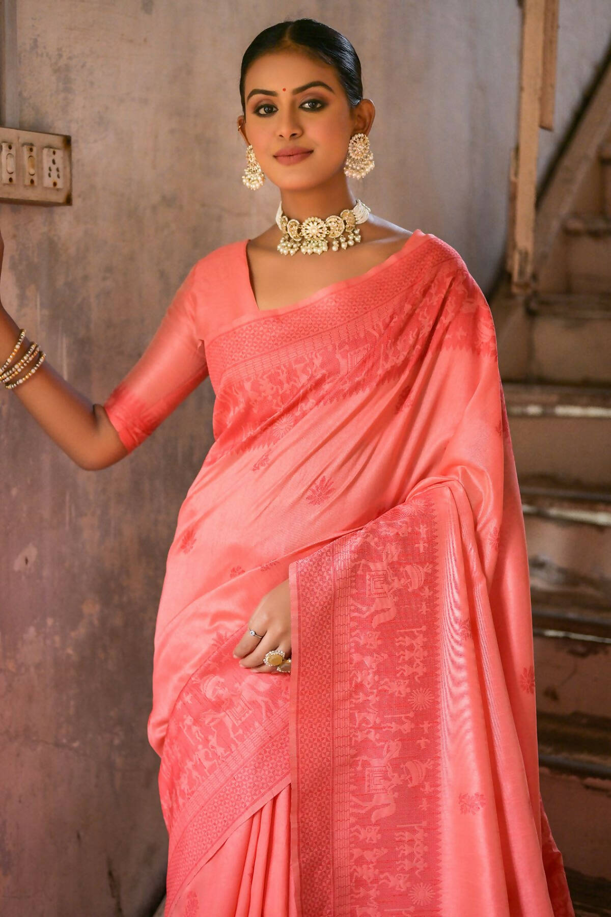 Vishnu Weaves Women's Red Handloom Raw Silk Woven Border Saree with Blouse - Distacart