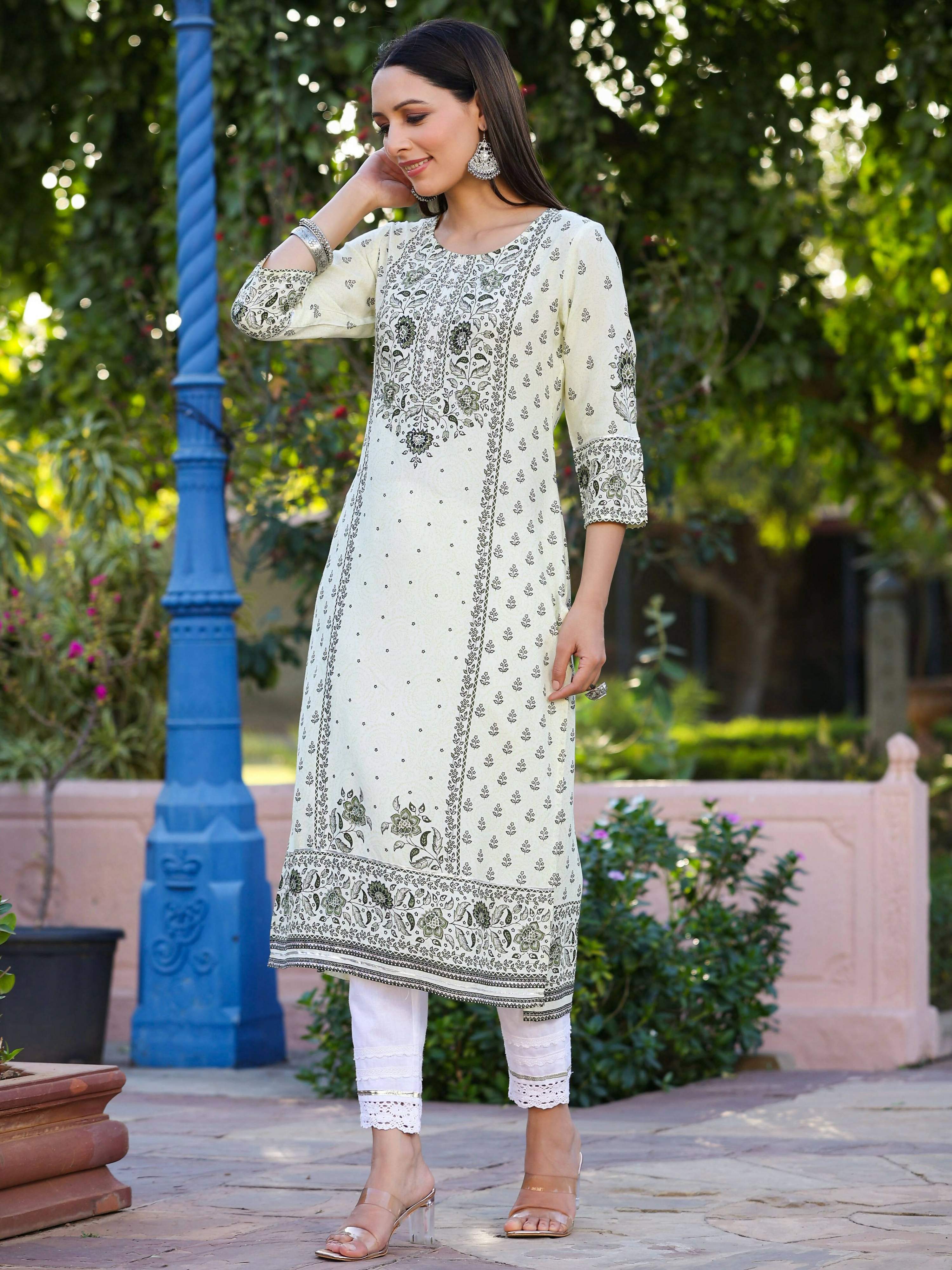Juniper Women's Green Rayon Staple Kalamkari Floral Placement Printed Kurta - Distacart